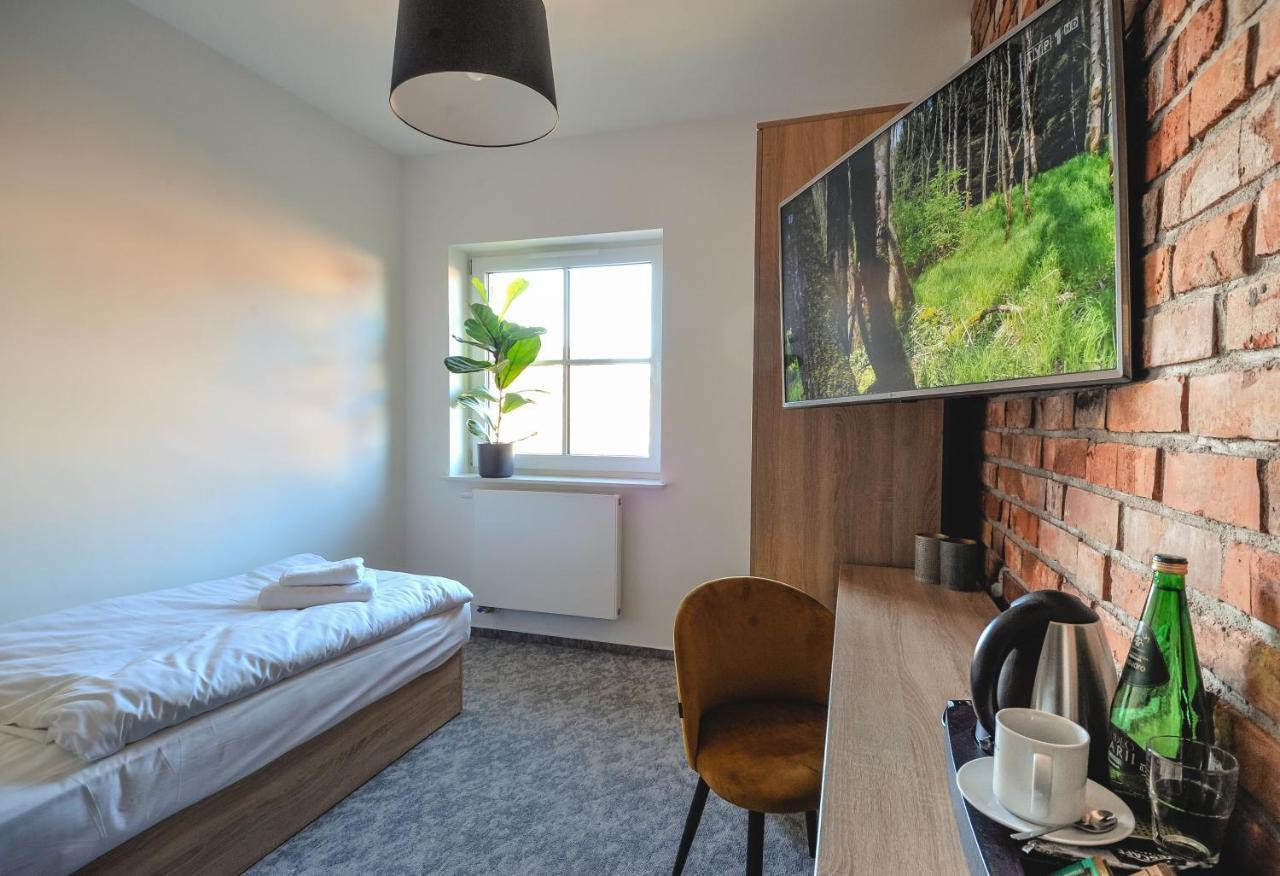 Aparthotel Gostyn Екстер'єр фото